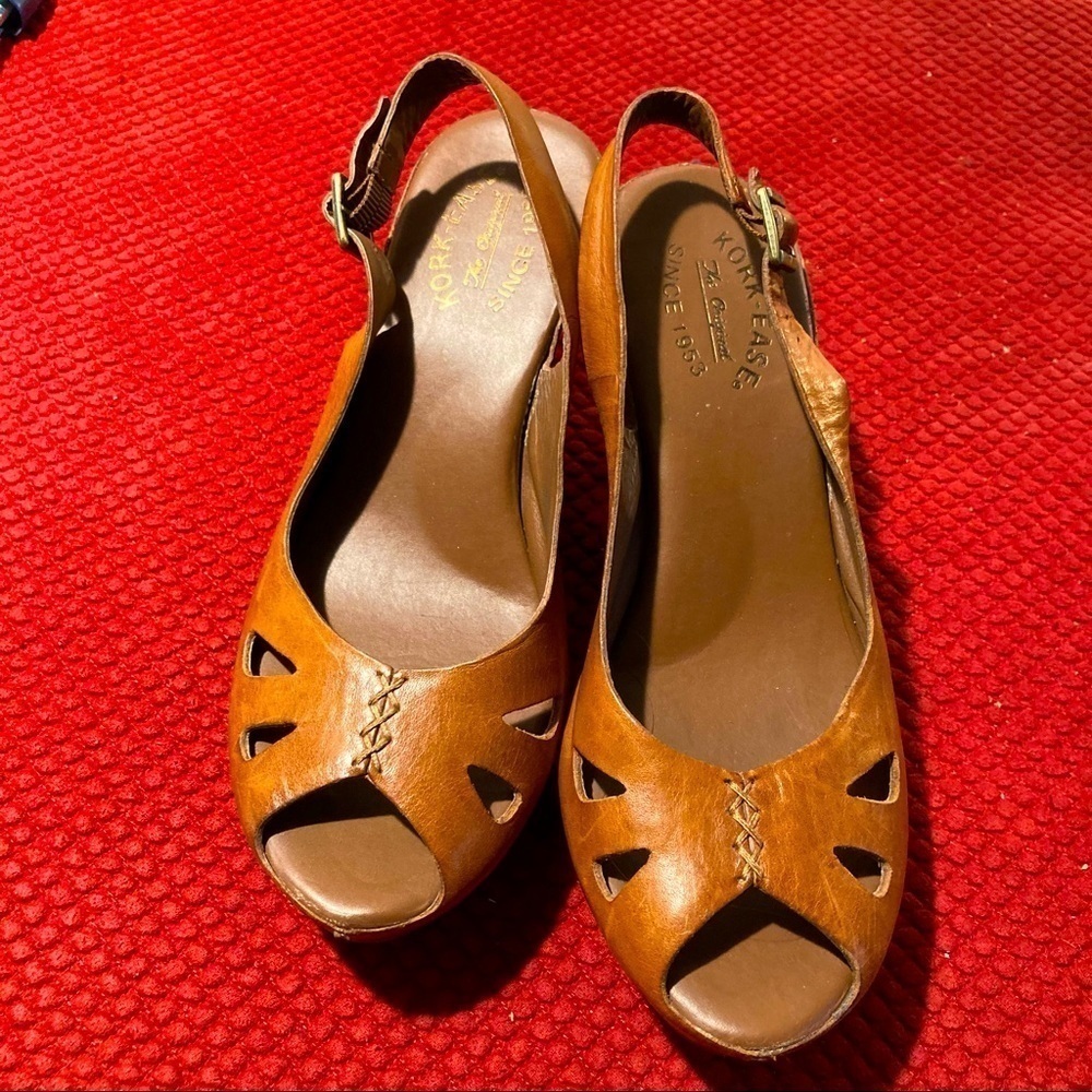 KORK-EASE Sz 9 Peep Toe Sling Back Wrapped Distressed Leather Platform Wedges